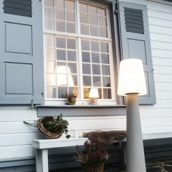 8 seasons design No. 1 LED Solarstehleuchte