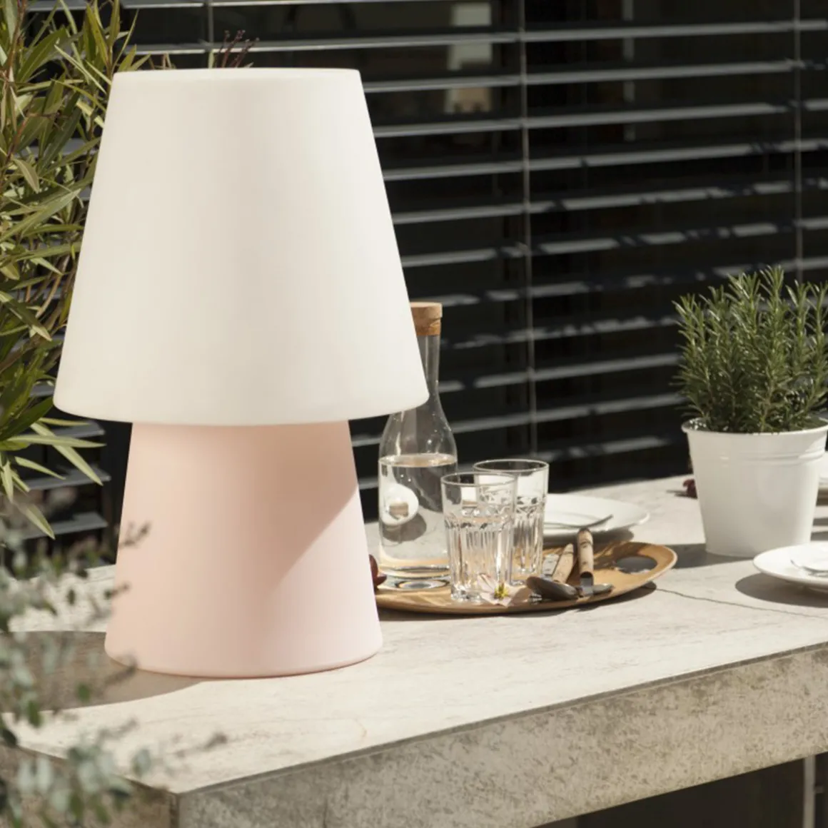 8 seasons design No. 1 Tischleuchte