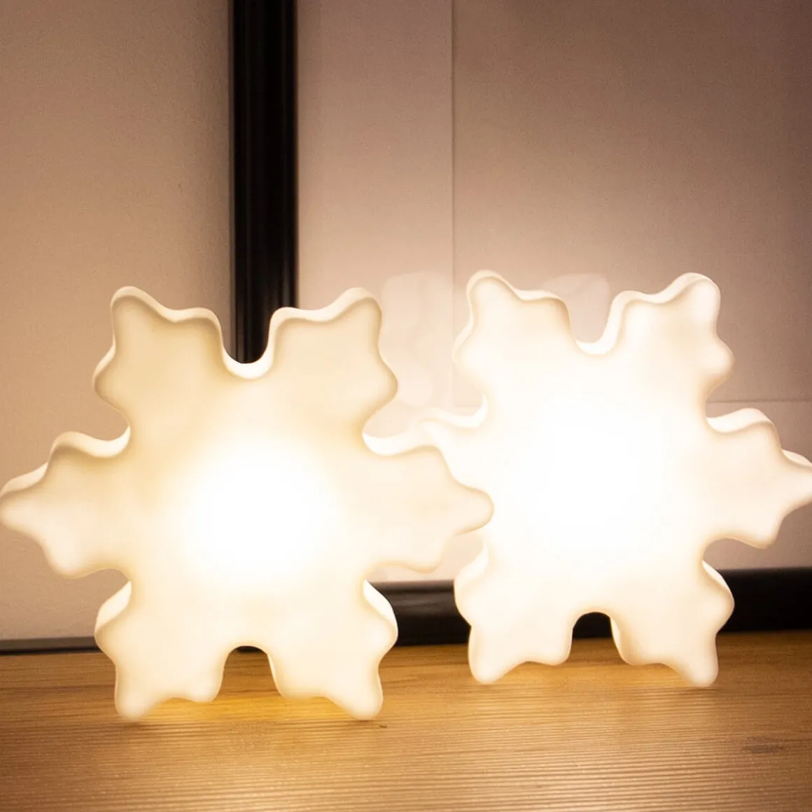 8 seasons design Shining Crystal Micro LED Akkuleuchte