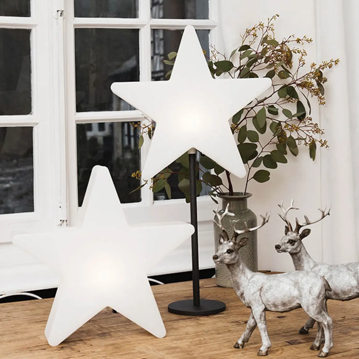 8 seasons design Shining Window Star LED Akkuleuchte