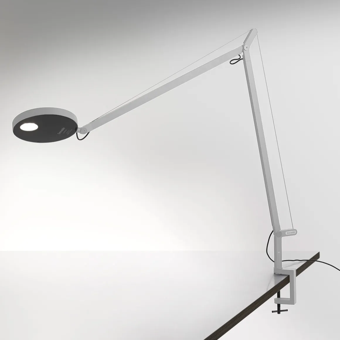 Artemide Demetra LED Tavolo mit Tischklemme