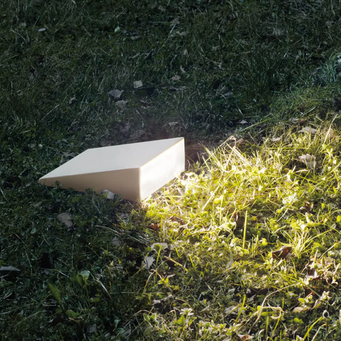 Artemide Outdoor Cuneo LED Boden- / Wandleuchte