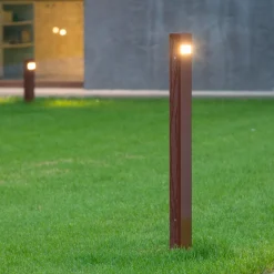 Artemide Outdoor Nuda LED Pollerleuchte, einseitiger Lichtaustritt
