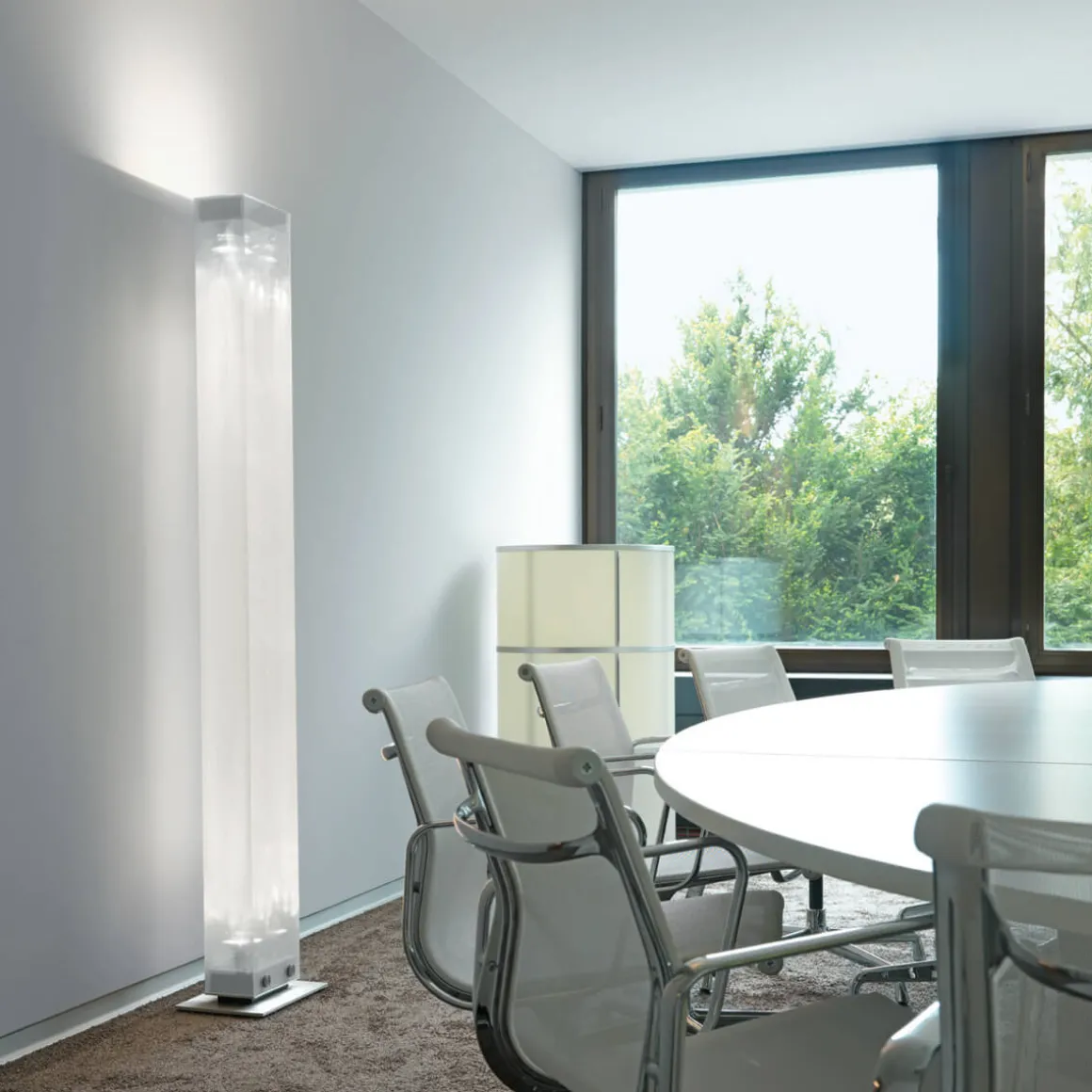 Belux Twilight-12 LED Stehleuchte, Dim-to-Warm