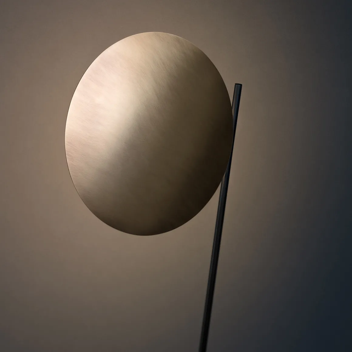 Catellani & Smith Lederam F0 LED Stehleuchte