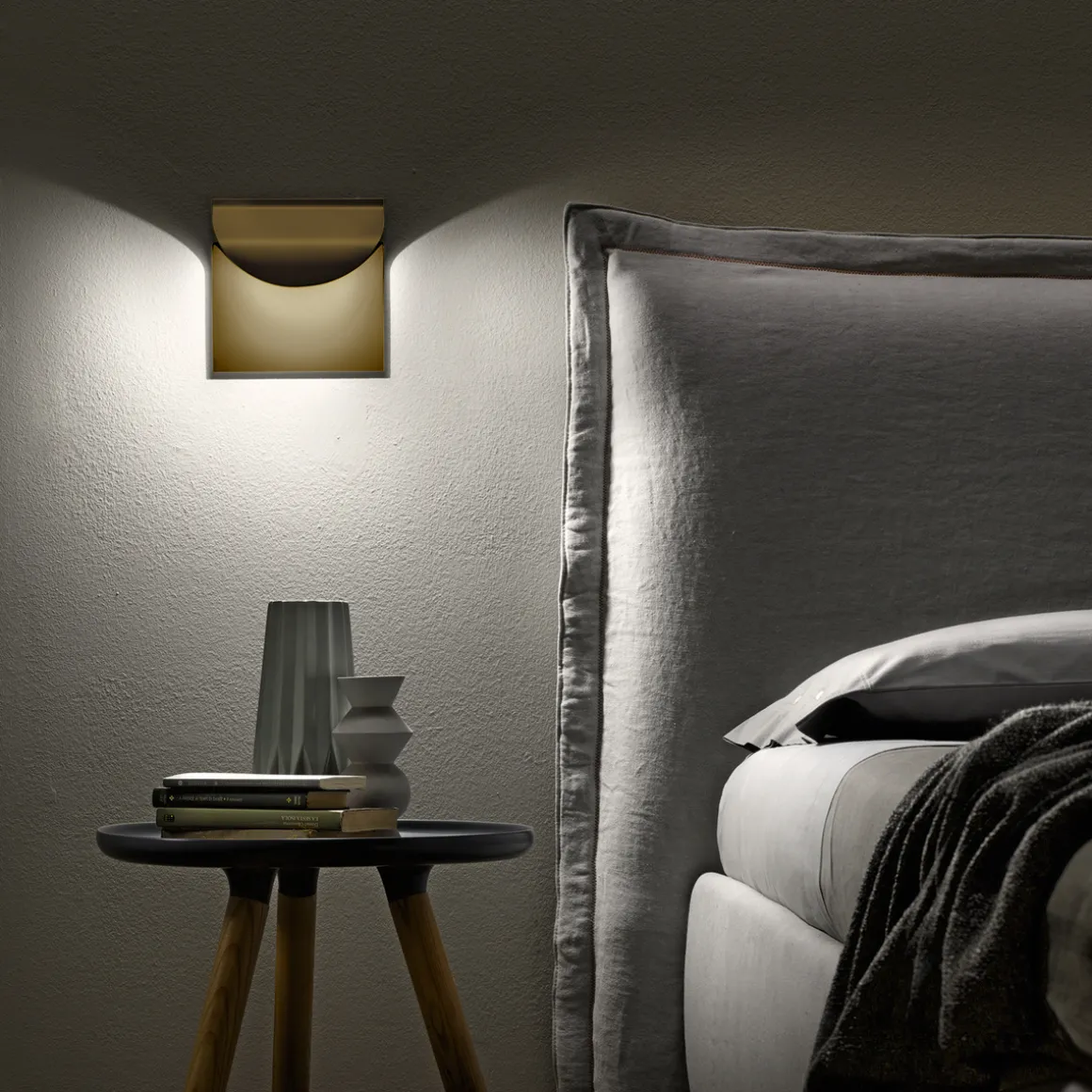 Cini & Nils Incontro Parete / Soffitto