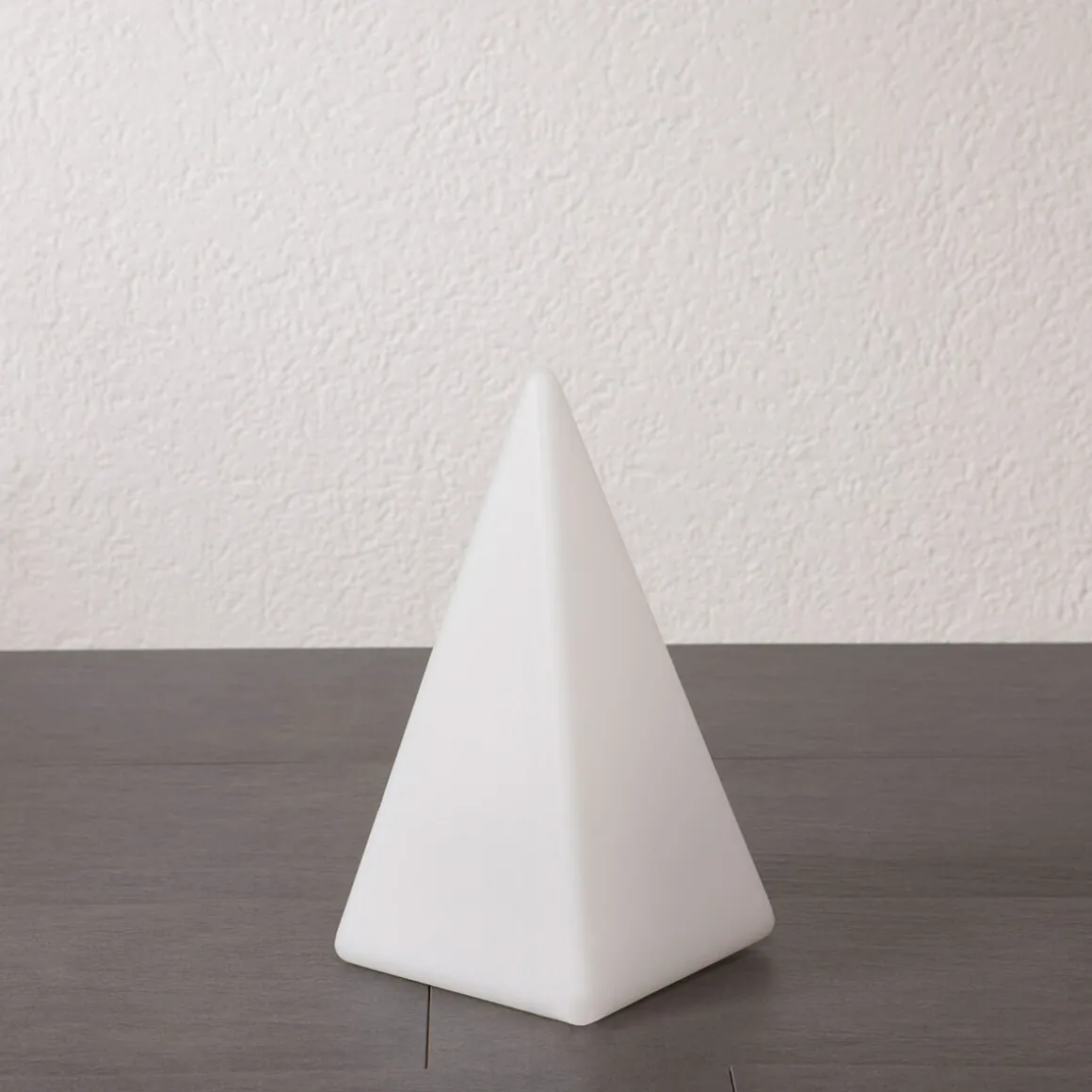 Epstein-Design Pyramide Außenleuchte