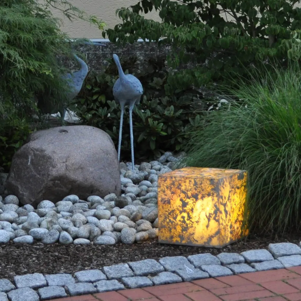 Epstein-Design Würfel Eifel im Herbst RGBCCT-LED Außenleuchte mit ZigBee