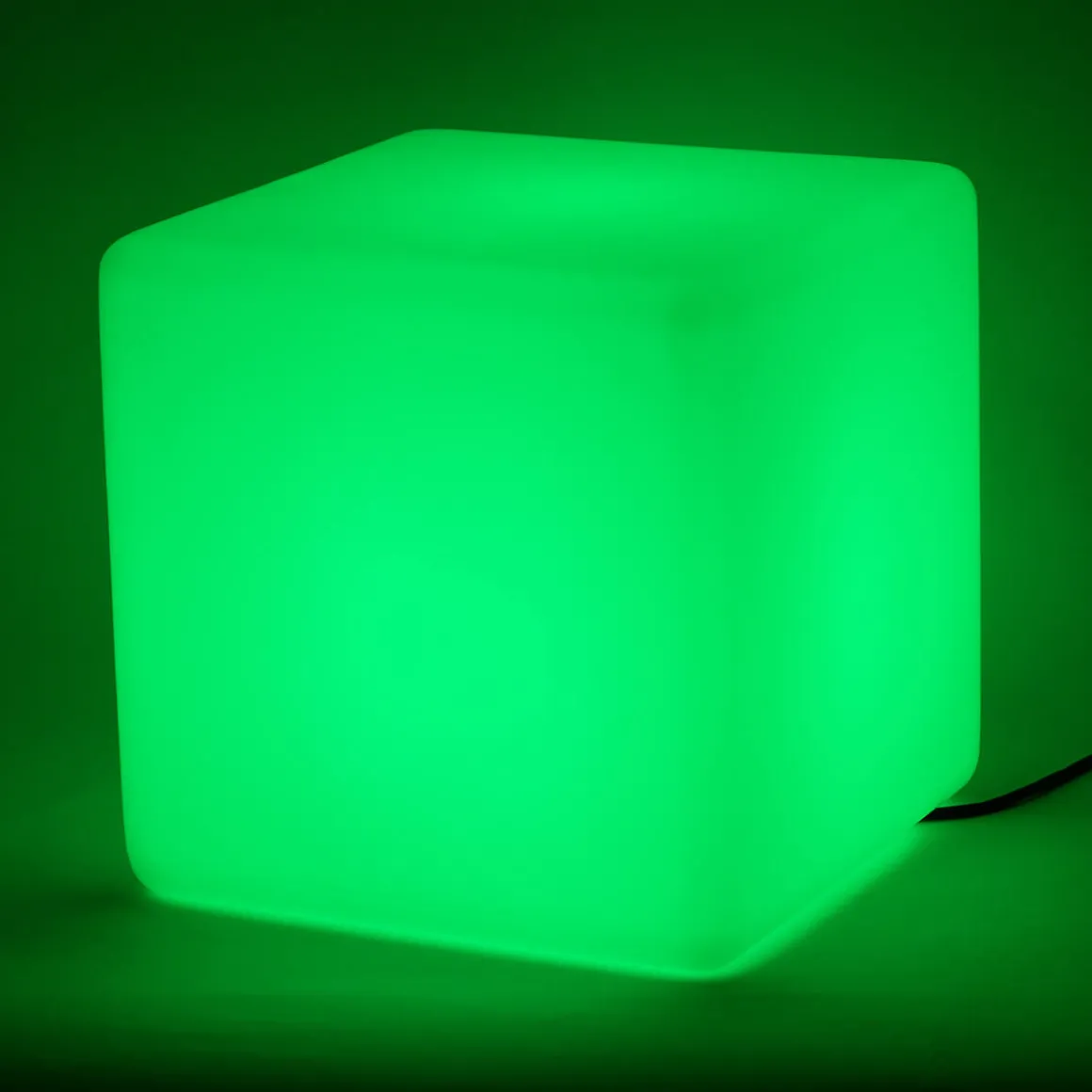 Epstein-Design Würfel RGBCCT-LED Außenleuchte mit ZigBee