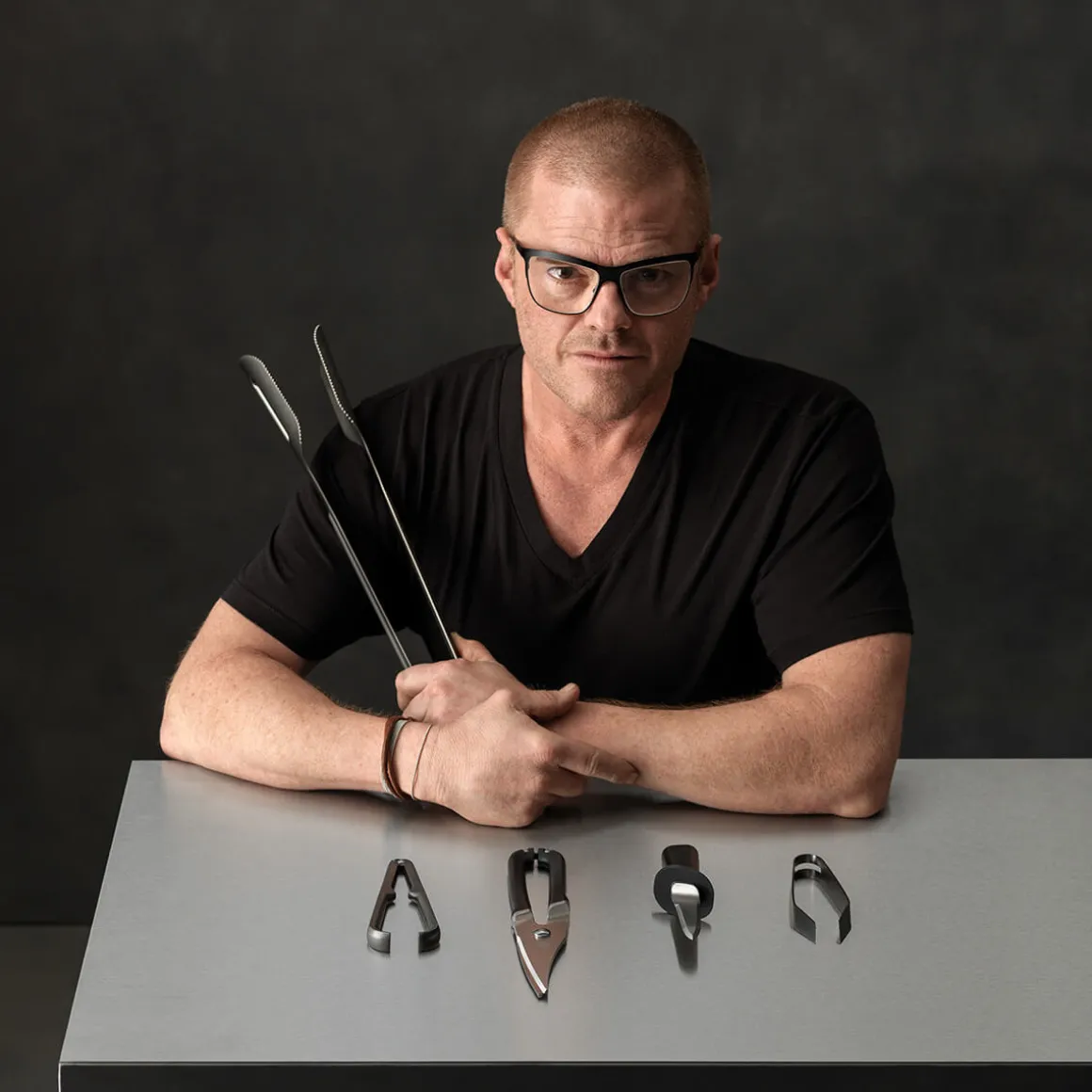 Everdure by Heston Blumenthal Holzkohlezange