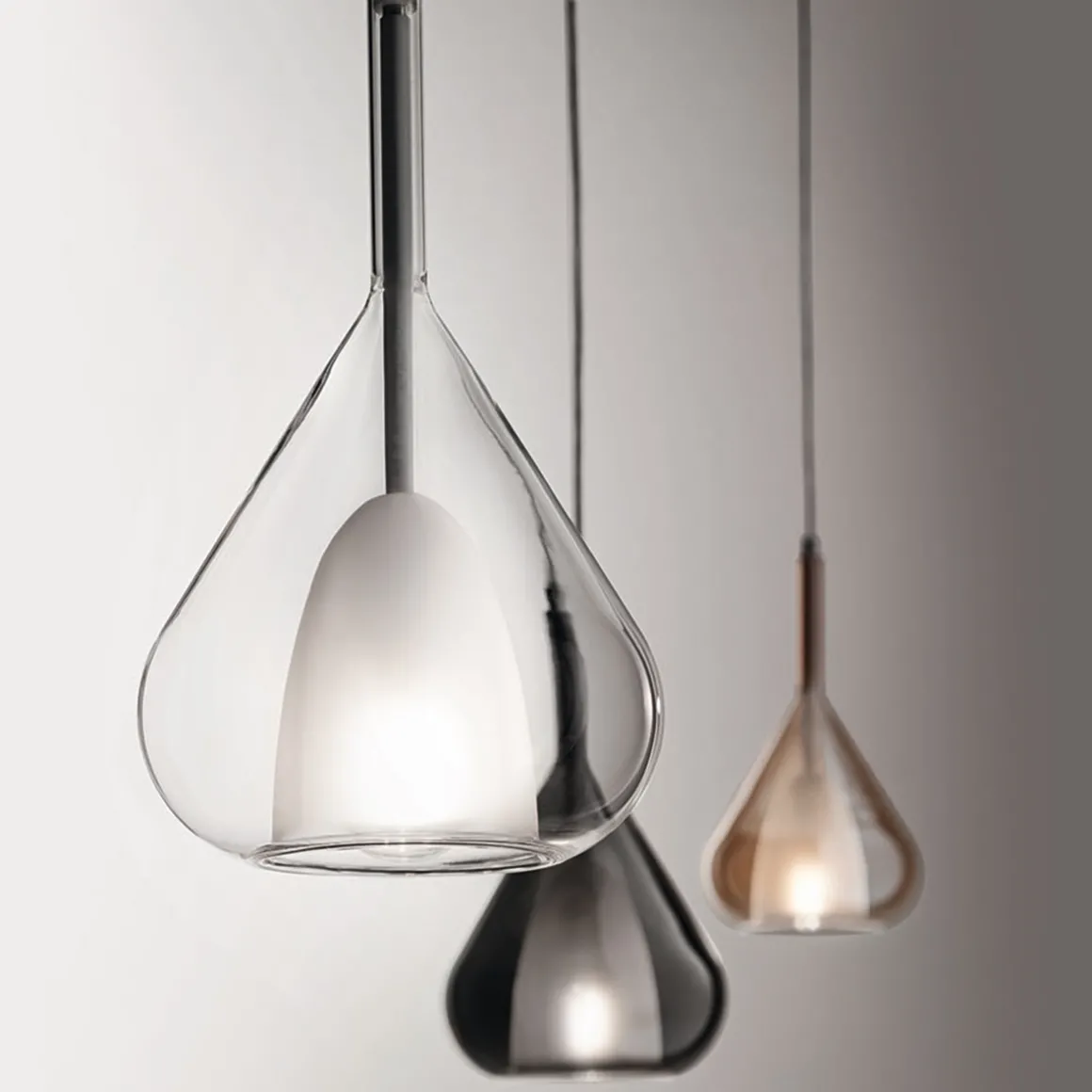 Fabas Luce Lila Pendelleuchte, 3-flg., mit Rondell