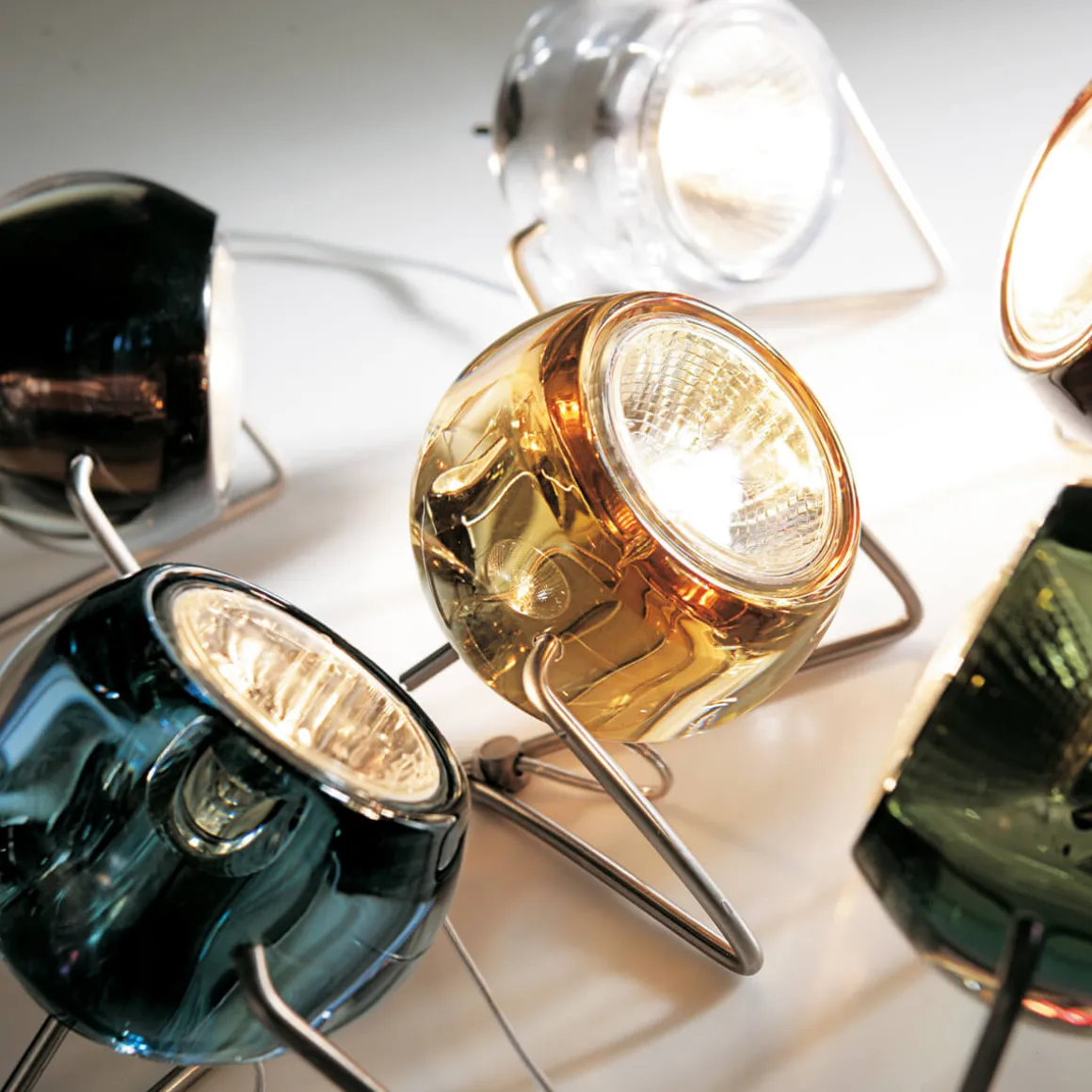 Fabbian Beluga Colour Tischleuchte