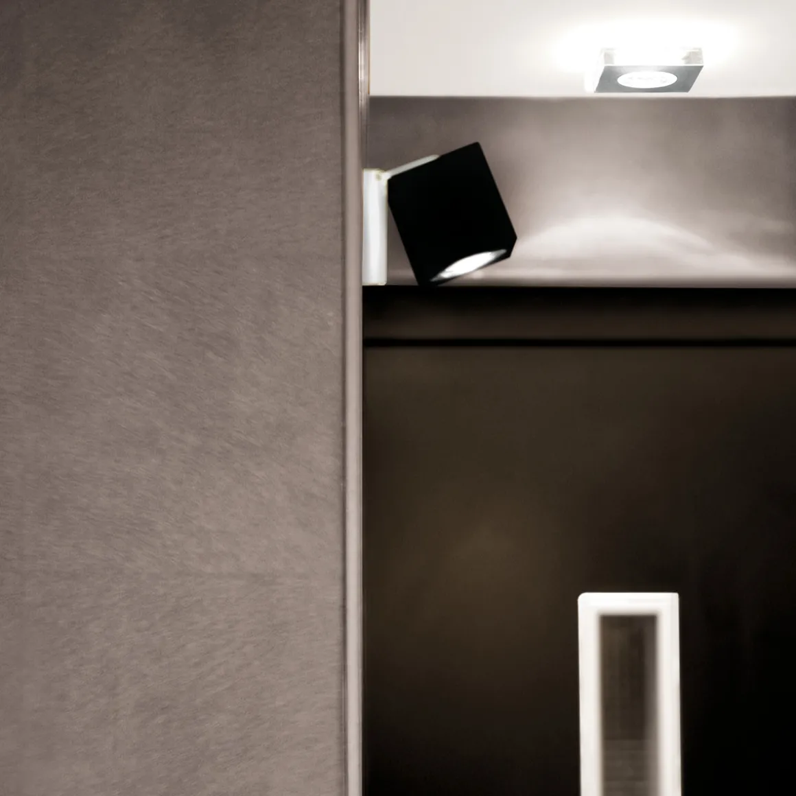 Fabbian Cubetto Wand- / Deckenleuchte, kippbar