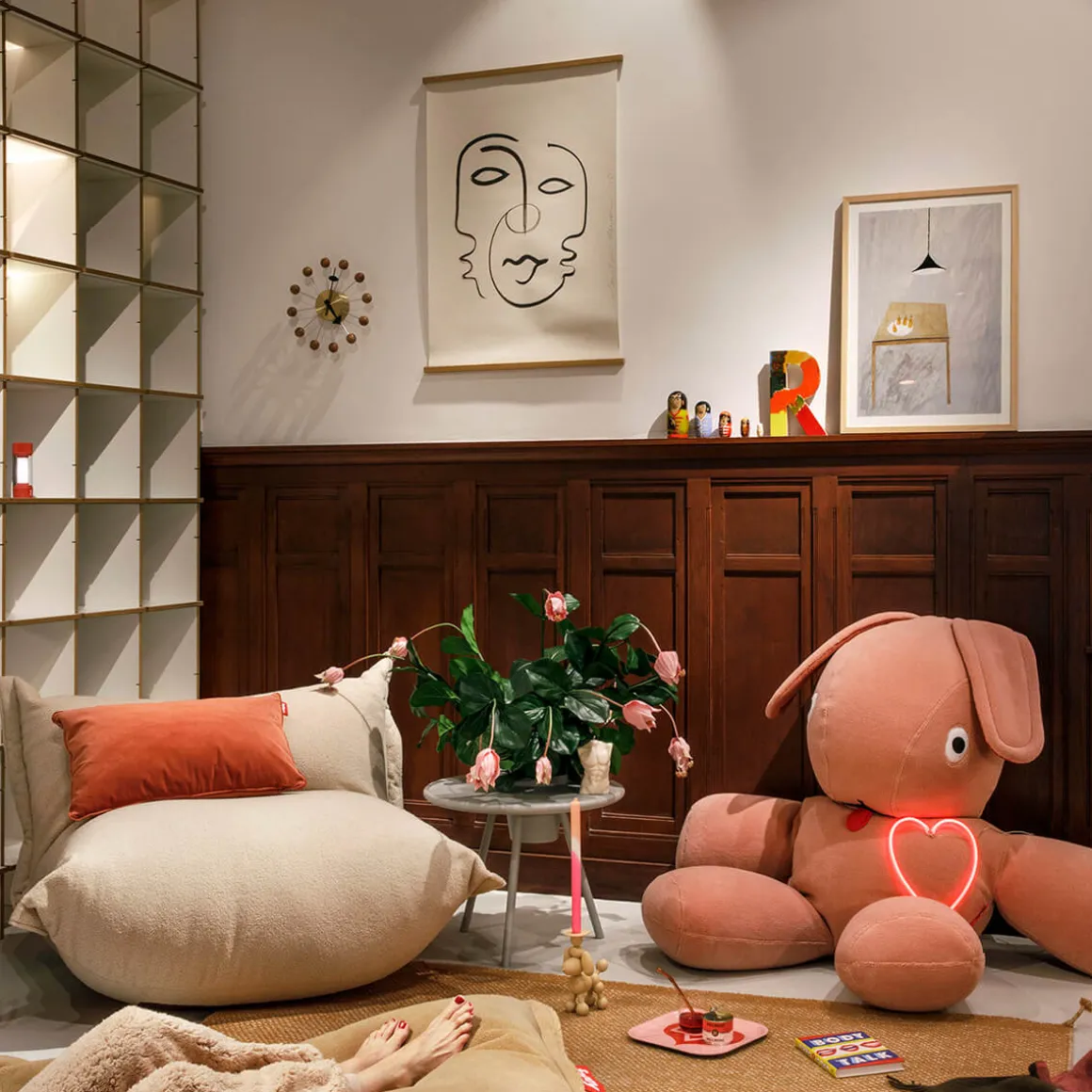 Fatboy Bakkes Beistelltisch mit Blumentopf