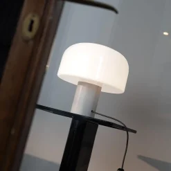 Flos Bellhop Glass T Tischleuchte