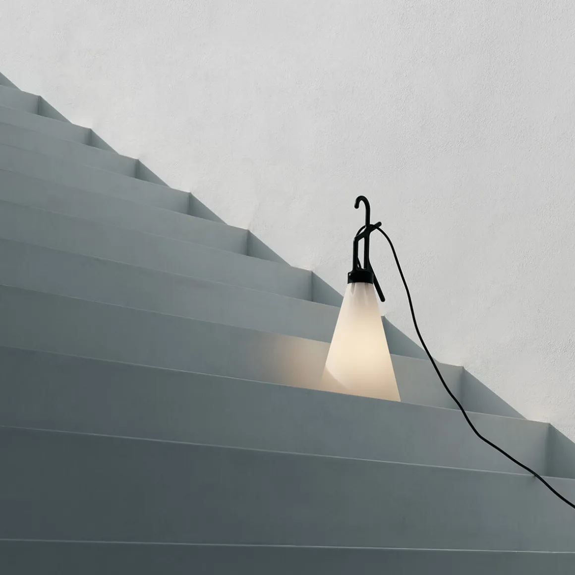 Flos Outdoor Mayday Outdoor Allzweckleuchte