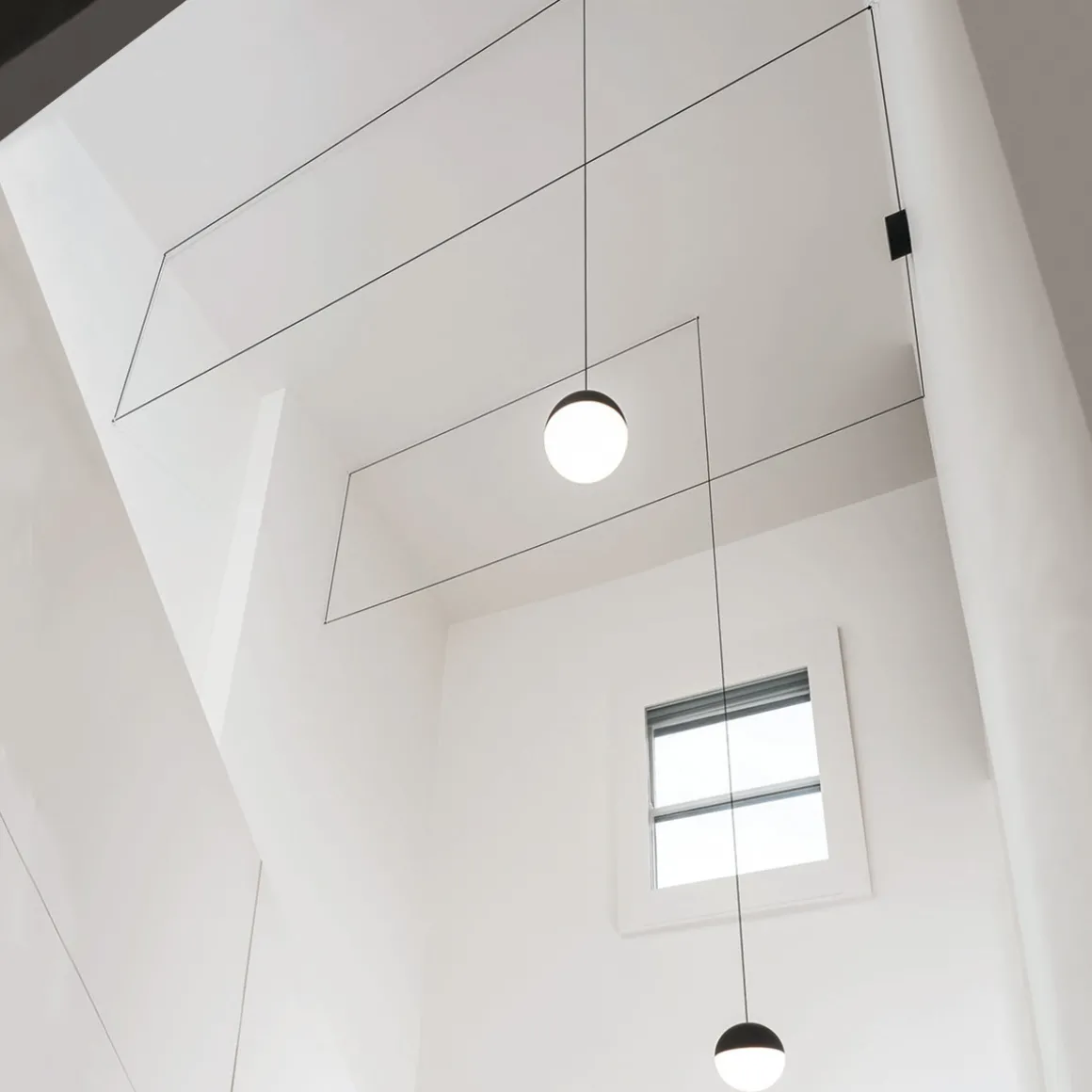 Flos String Light Sphere LED Pendelleuchte, App Control