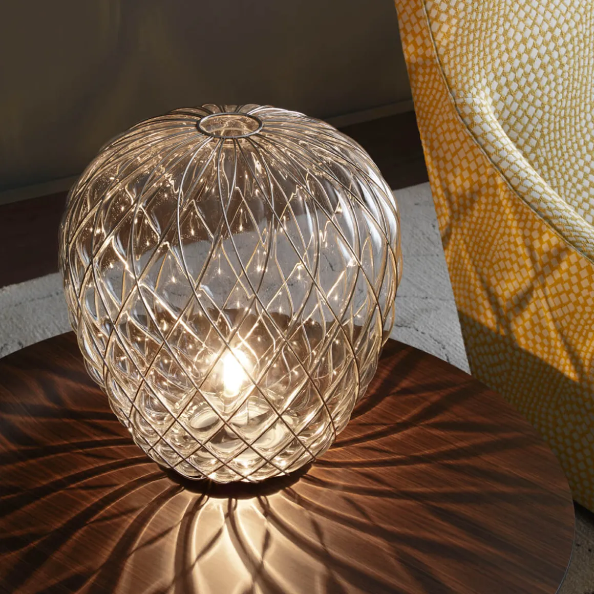 Fontana Arte Pinecone Grande Tischleuchte