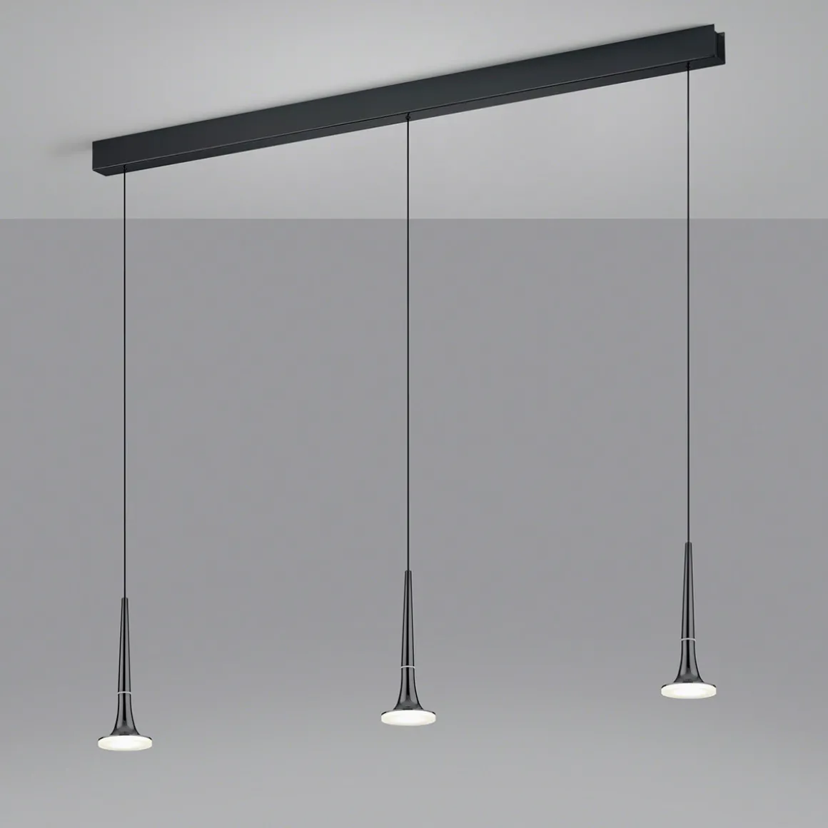 Helestra Flute LED Pendelleuchte, 3-flg., mit Casambi-Modul