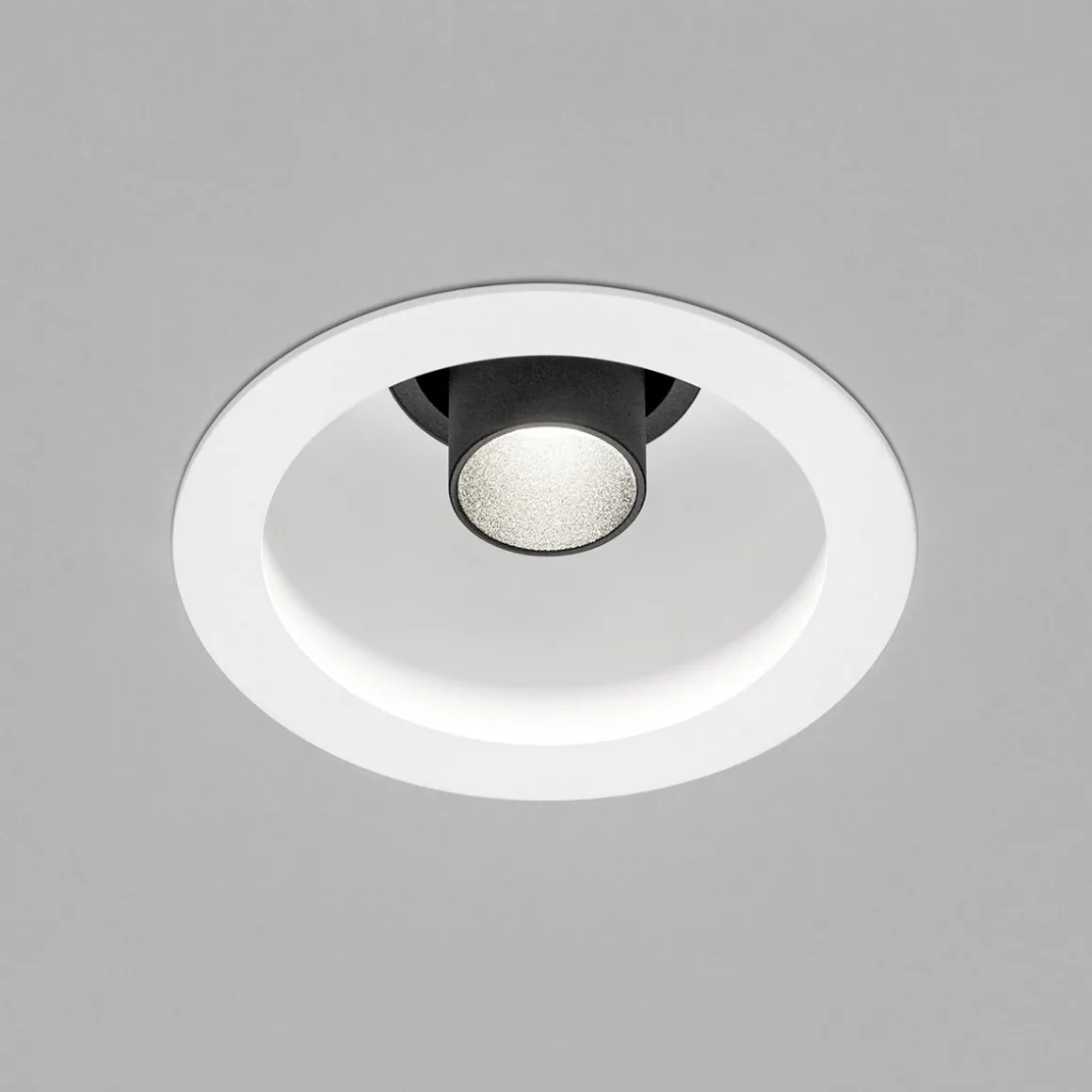 Helestra Run LED Deckeneinbaustrahler, 1-flg.