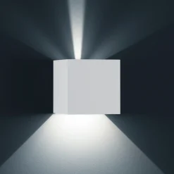 Helestra Siri 44 - L LED Außenwandleuchte