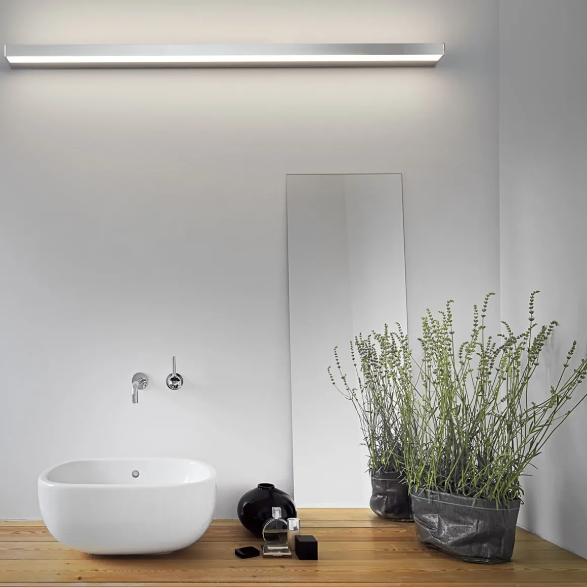 Helestra Slate LED Wand- / Spiegelleuchte, Länge: 90 cm