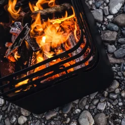 Höfats Cube Feuerkorb, Grill & Hocker