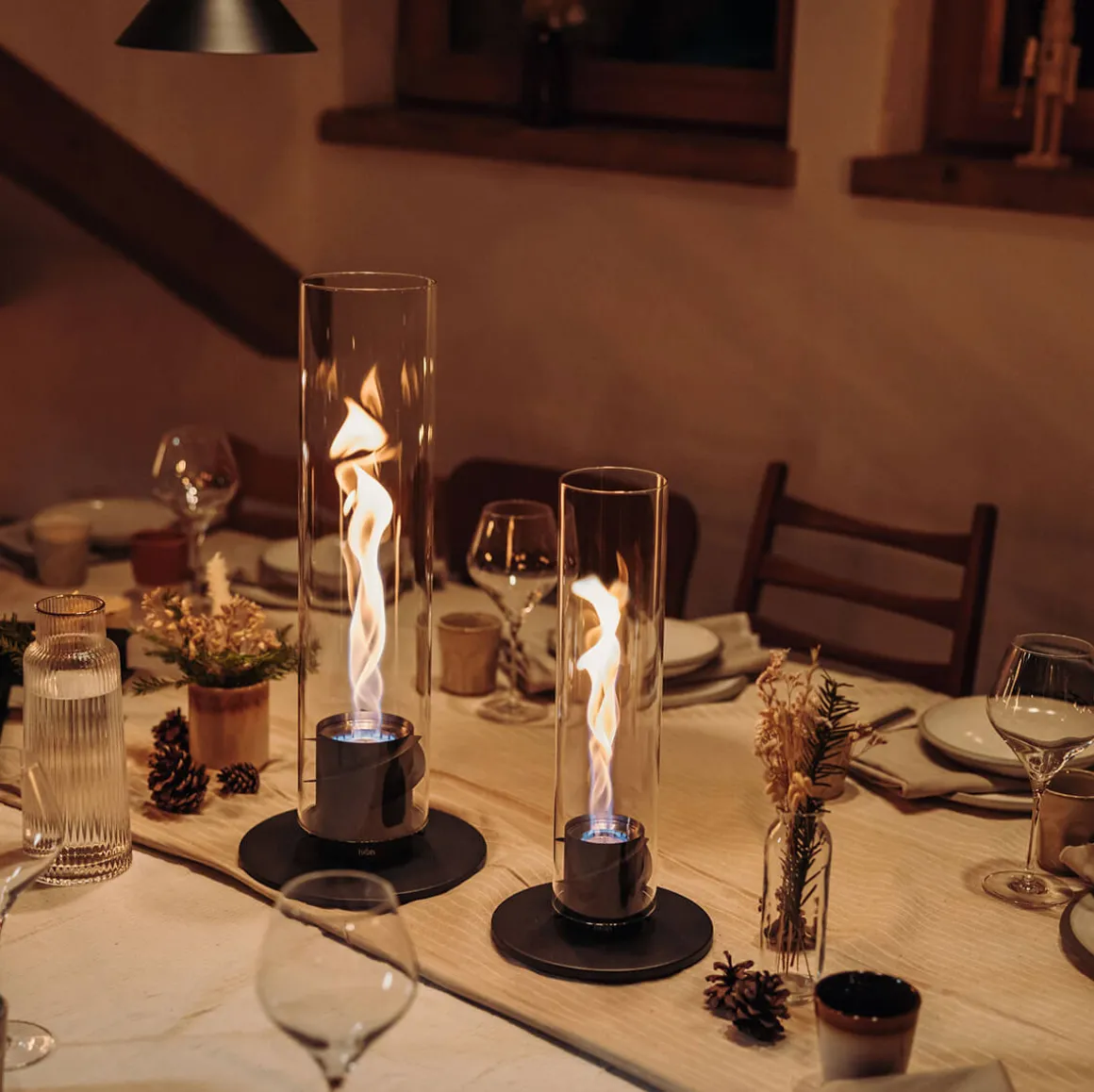 Höfats Spin 900 Tischfeuer & Windlicht, inkl. Bioethanol Flüssig-Brennstoff