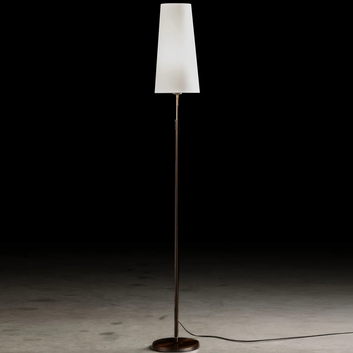 Holtkötter Leuchten 6354 Stehleuchte, schmal