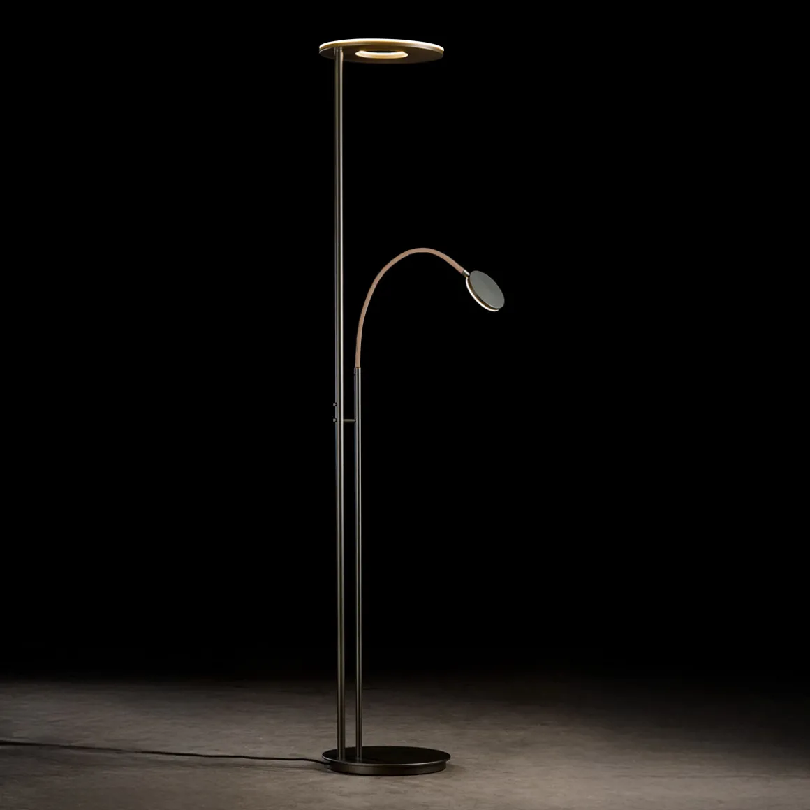 Holtkötter Leuchten Nova Flex LED Deckenfluter mit Lesearm