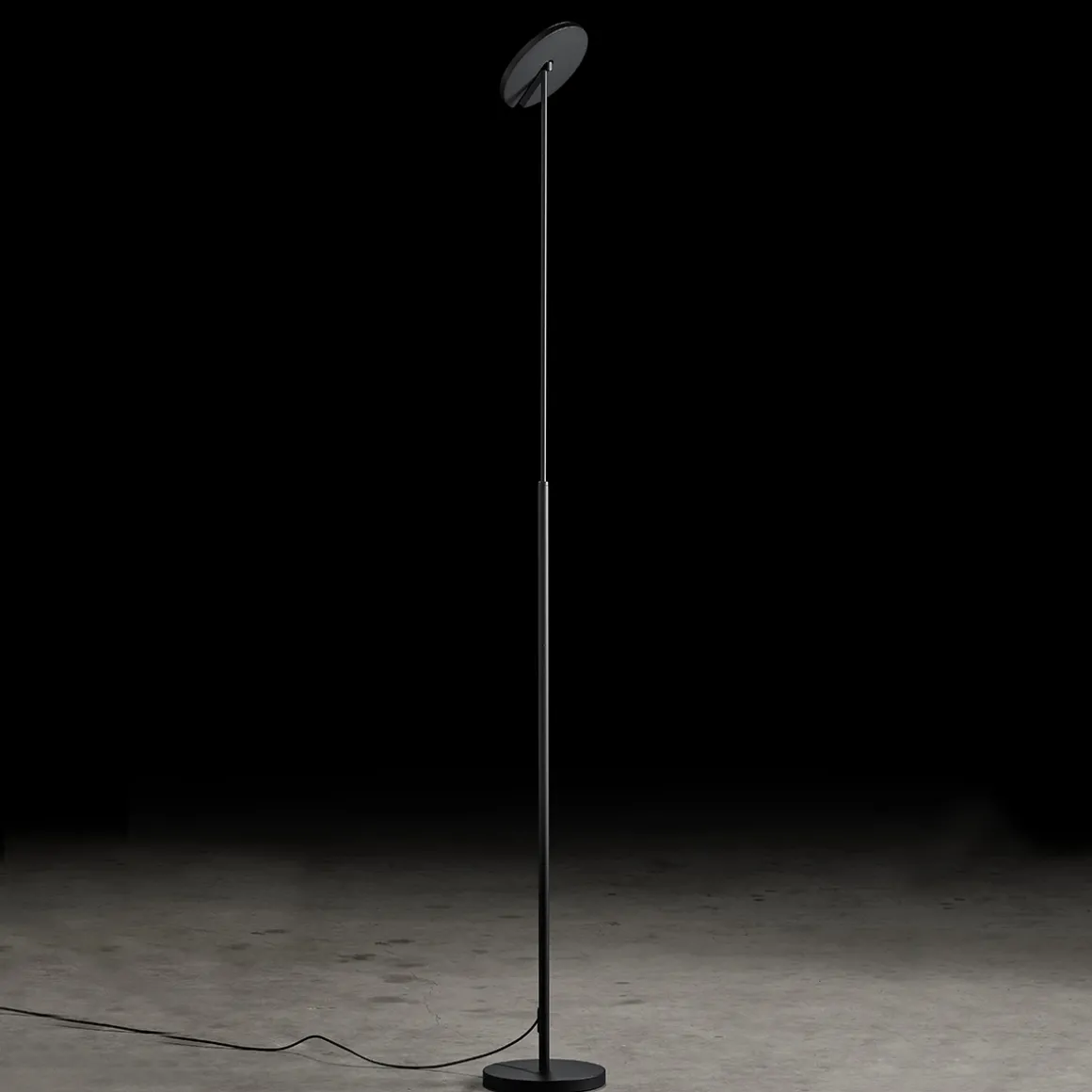 Holtkötter Leuchten Supernova S LED Stehleuchte