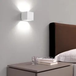 Icone Cubo LED Wand- / Deckenleuchte