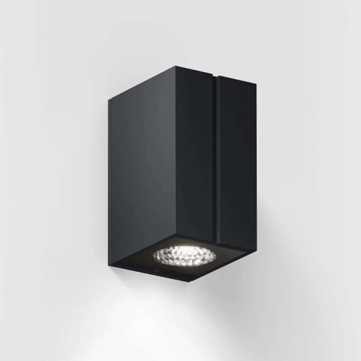 IP44.DE Cut Down LED Außenwandleuchte