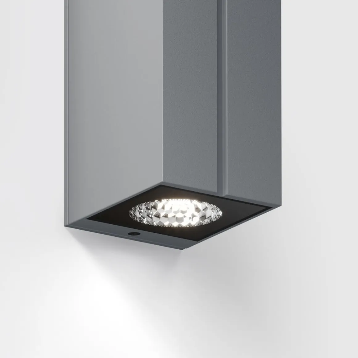 IP44.DE Cut Down LED Außenwandleuchte