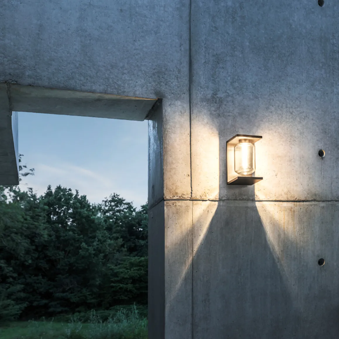 IP44.DE Dia LED Außenwandleuchte
