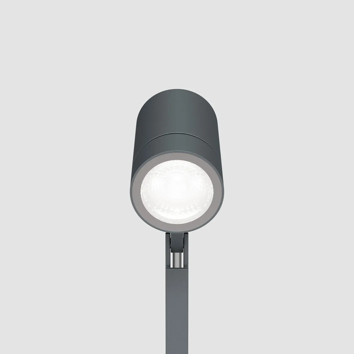 IP44.DE Piek 25 LED Spießstrahler Connect