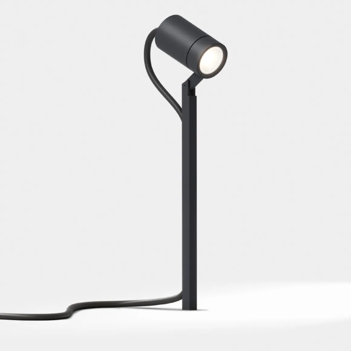 IP44.DE Piek Spot 100 LED Spießstrahler