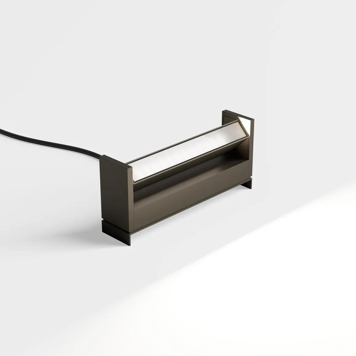 IP44.DE Slat Spike LED Bodenleuchte / Spießstrahler