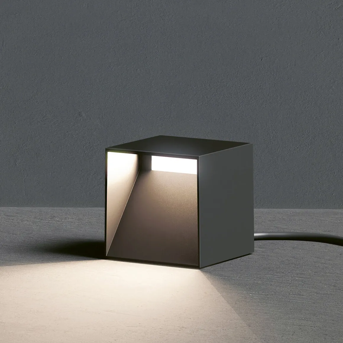 Klewe Show LED Solarleuchte für Elektron Ladestation