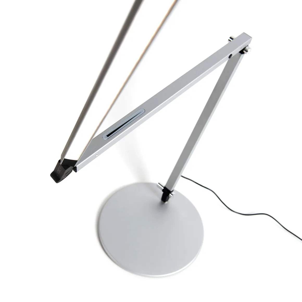 koncept Z-Bar LED Tischleuchte