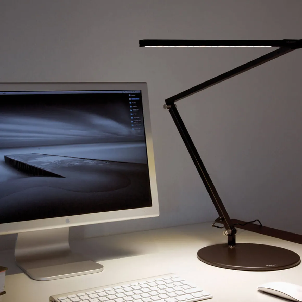 koncept Z-Bar LED Tischleuchte