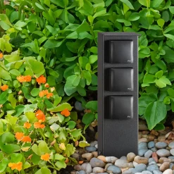 LCD Außenleuchten 016 Steckdosensäule