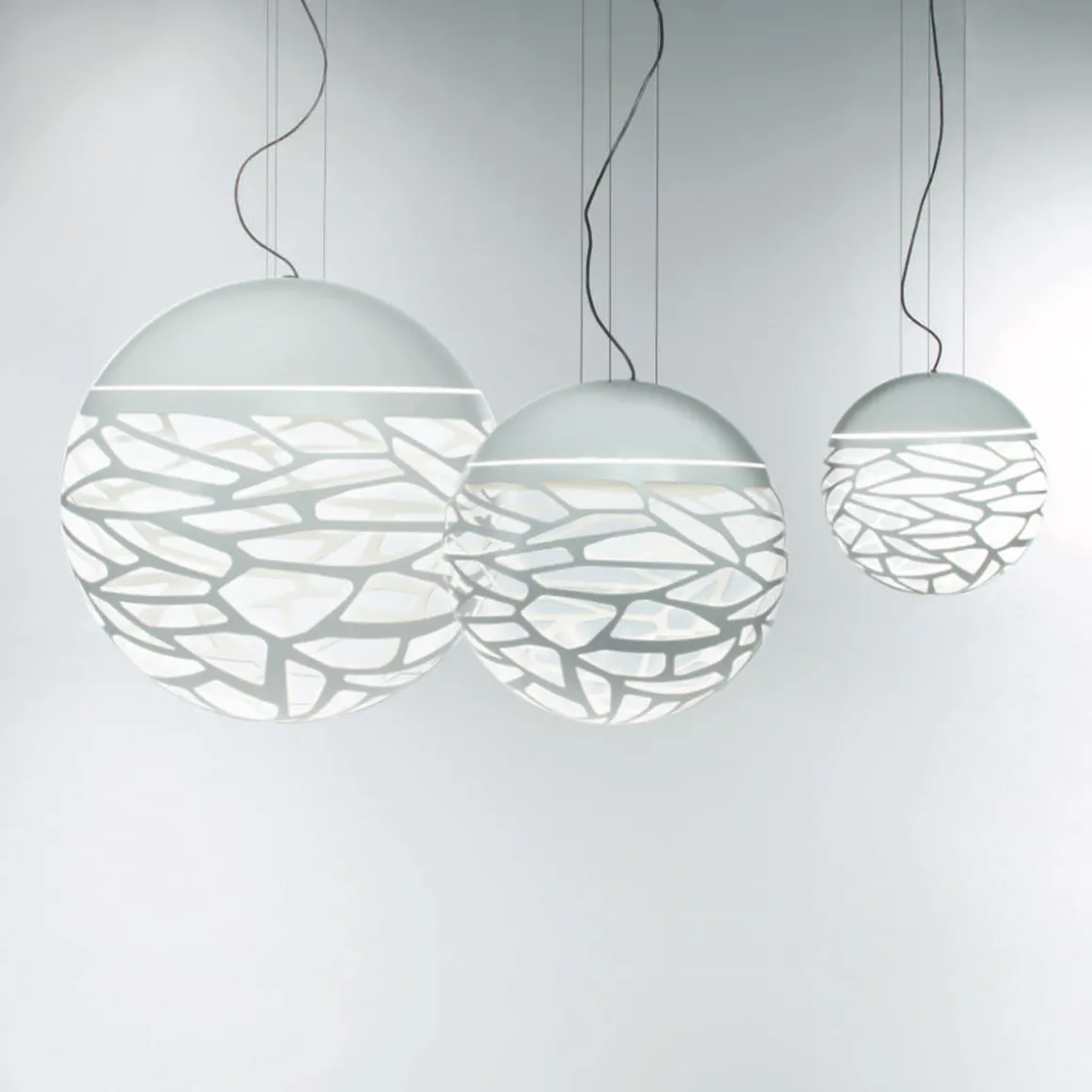 Lodes Kelly Medium Sphere 50 Pendelleuchte