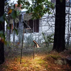 Louis Poulsen AJ Garden LED Pollerleuchte lang, 2700 K