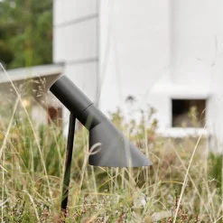 Louis Poulsen AJ Garden LED Pollerleuchte kurz, 3000 K