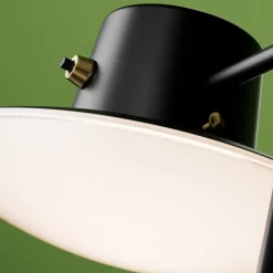 Louis Poulsen AJ Oxford Mini Tischleuchte