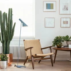 Louis Poulsen AJ Stehleuchte