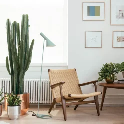 Louis Poulsen AJ Stehleuchte