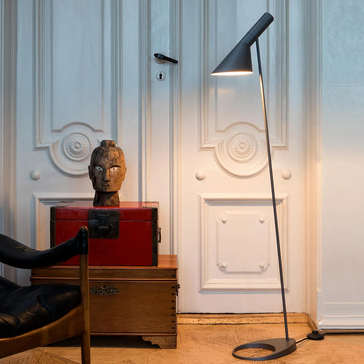 Louis Poulsen AJ Stehleuchte