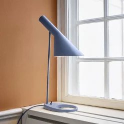 Louis Poulsen AJ Tischleuchte